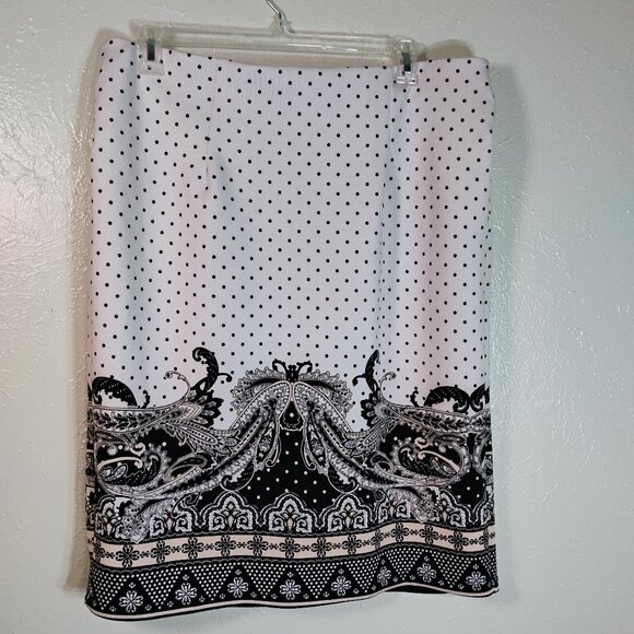 EST. 1946 Stretch Knit Pencil Skirt White Black Polka Dots Size 18/20 - Picture 2 of 8